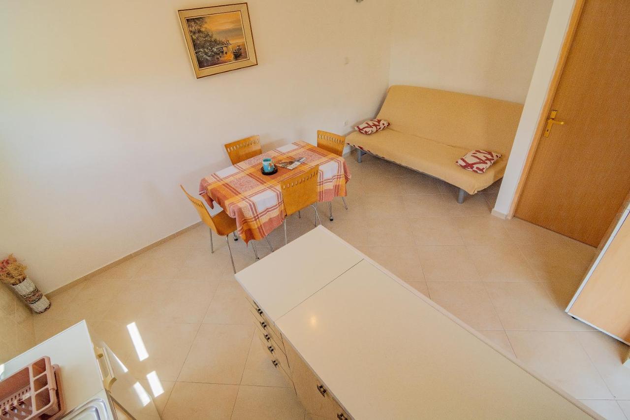 Apartment Dumicic 2 Mundanije المظهر الخارجي الصورة